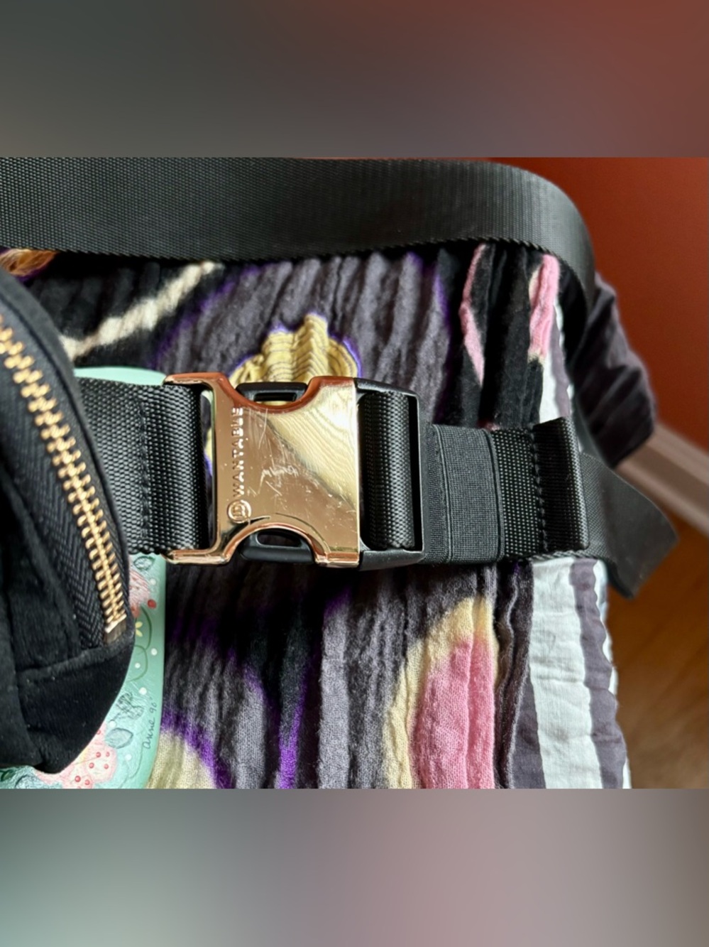 Wantable Quilted Adjustable Fannypack - Picture 3 of 6